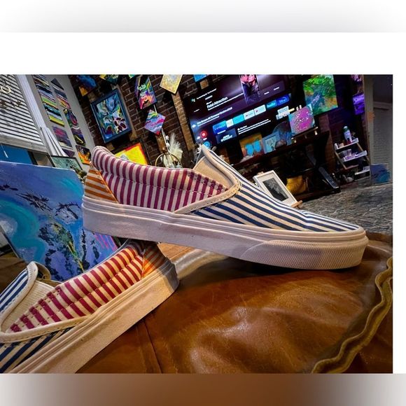 BARELY WORN EUC Vans Slip On Colorblock Stripe S : 8.5 (womens) - Picture 8 of 8